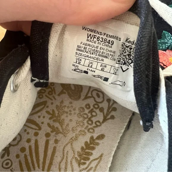 {Keds x Rifle Paper Co} Floral Embroidered Sneakers - Picture 7 of 11